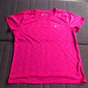 Like new under Armour, pink workout shirt